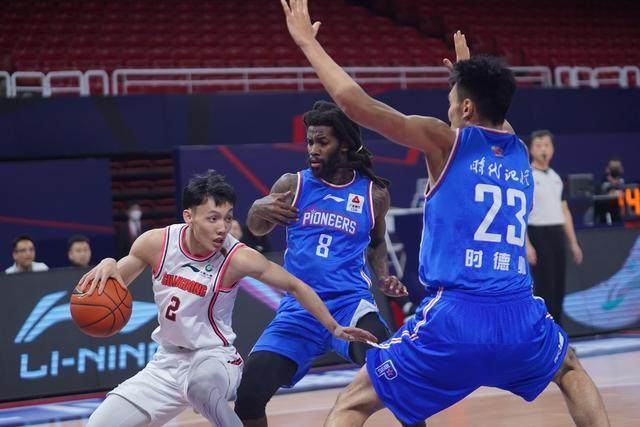 开云官网-威姆斯如入无人之境 广东轰出超高效进攻轻取赛点